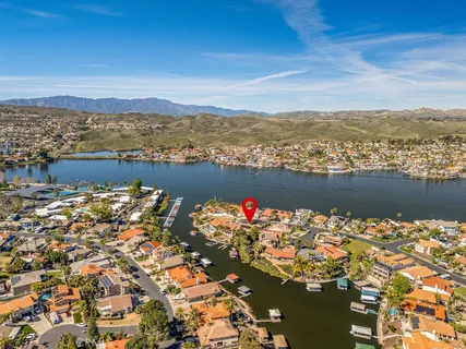 $1,449,000 | 22373 Boating Way, Canyon Lake, CA 92587