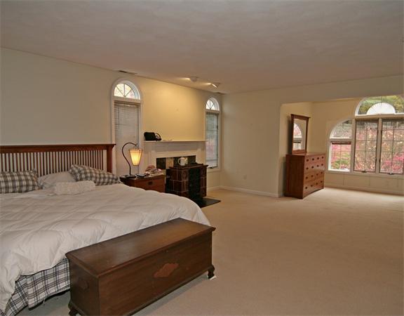 91 Farm Street Wakefield, MA 01880 - Photo 14 of 26