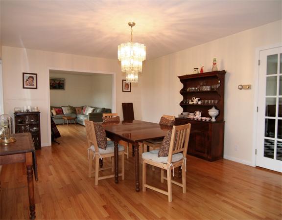 91 Farm Street Wakefield, MA 01880 - Photo 6 of 26