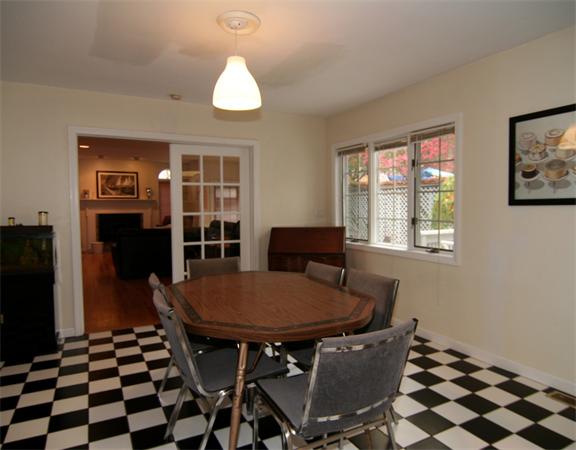 91 Farm Street Wakefield, MA 01880 - Photo 9 of 26