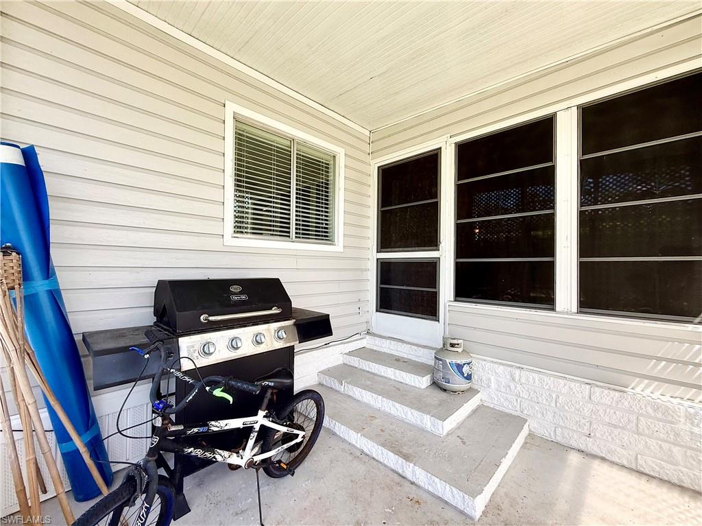 22 Turquoise Avenue, Unit 22T Naples, FL 34114 - Photo 37 of 50