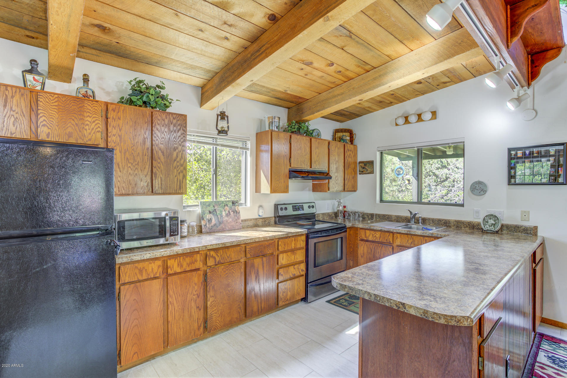 6223 Pinon Loop Pine, AZ 85544 - Photo 7 of 35 597A9679And9more_MD