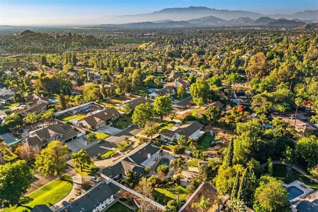 7380 Whitegate Avenue Riverside, CA 92506 - Photo 38 of 47