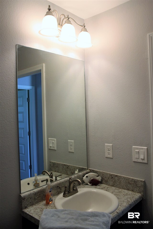 17316 Lewis Smith Drive Foley, AL 36535 - Photo 20 of 21 Bath 2