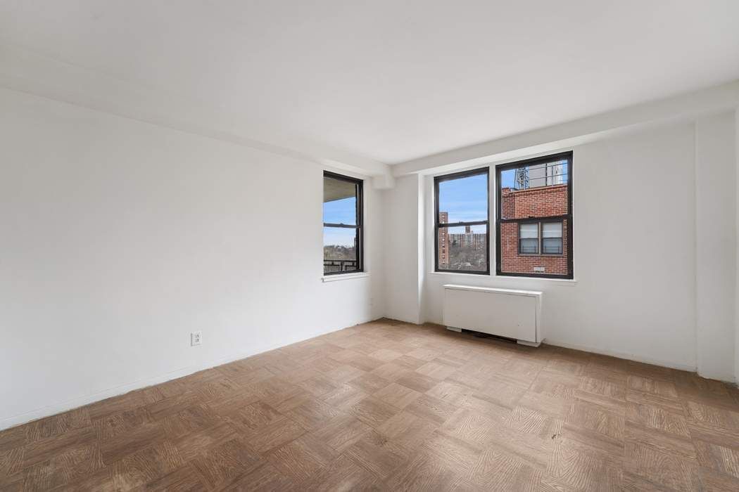 4901 Henry Hudson Parkway West, Unit 10F Bronx, NY 10471 - Photo 11 of 16