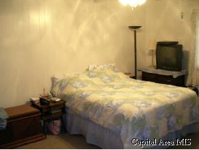 19020 Cope Road Illiopolis, IL 62539 - Photo 6 of 9 Gallery Image 6