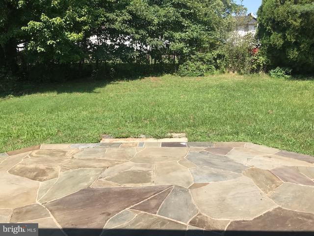 405 East Poplar Road Sterling, VA 20164 - Photo 27 of 30 Stone patio