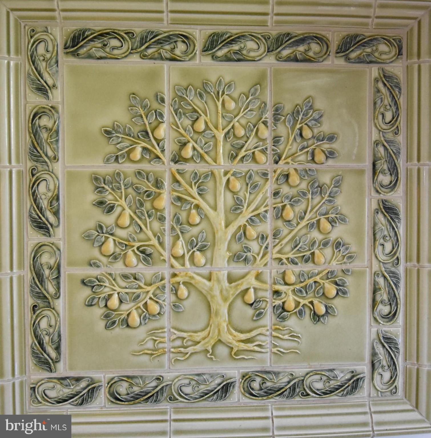 19 Farm Road Wayne, PA 19087 - Photo 5 of 41 a door with a shower curtain