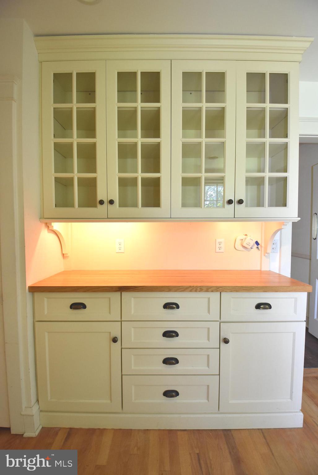 19 Farm Road Wayne, PA 19087 - Photo 7 of 41 a view of granite countertop cabinets