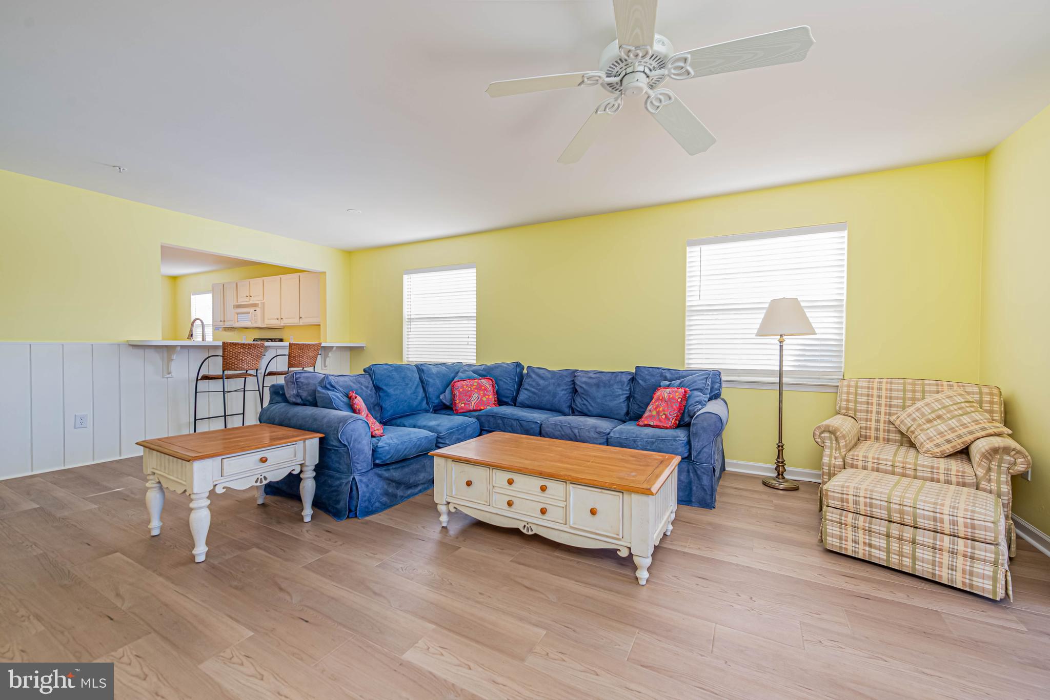 30381 Crowley Drive, Unit 313 Ocean View, DE 19970 - Photo 12 of 47 a living room with furniture and a couch