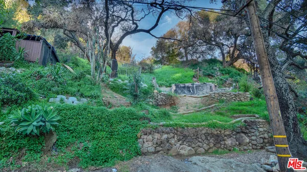 $399,000 | 752 Woodland Drive, Sierra Madre, CA 91024