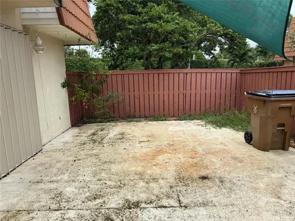 $299,000 | 2962 Waterford Drive South, Unit 2962, Deerfield Beach, FL 33442