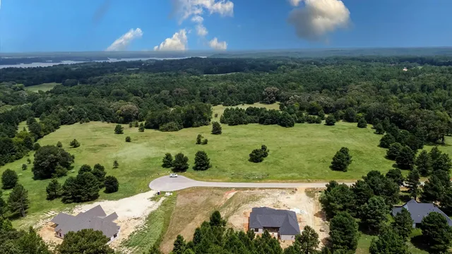 $225,000 | 16078 Aniston Lane, Flint, TX 75762