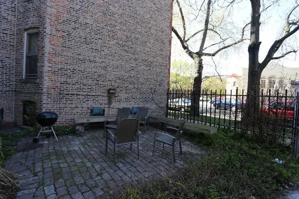 $4,195 | 1407 North Wicker Park Avenue, Unit 2, Chicago, IL 60622
