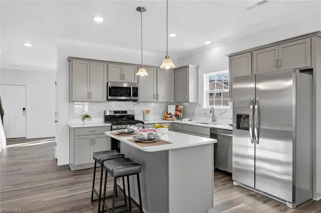 $375,000 | 856 Sage Hl Drive, Jamestown, NC 27282