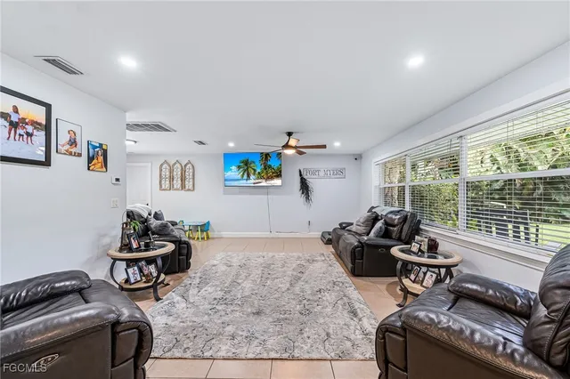 $495,000 | 6519 East Town And River Road, Fort Myers, FL 33919