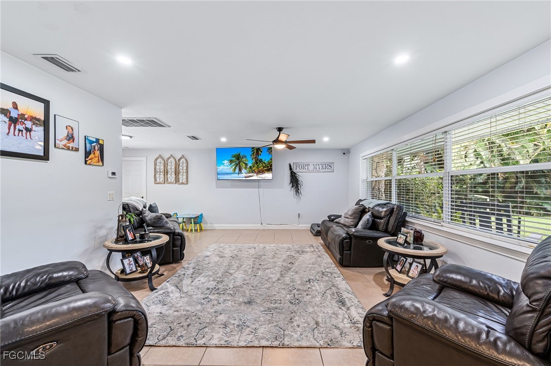 6519 East Town And River Road Fort Myers, FL 33919 - Photo 7 of 36 a living room with furniture