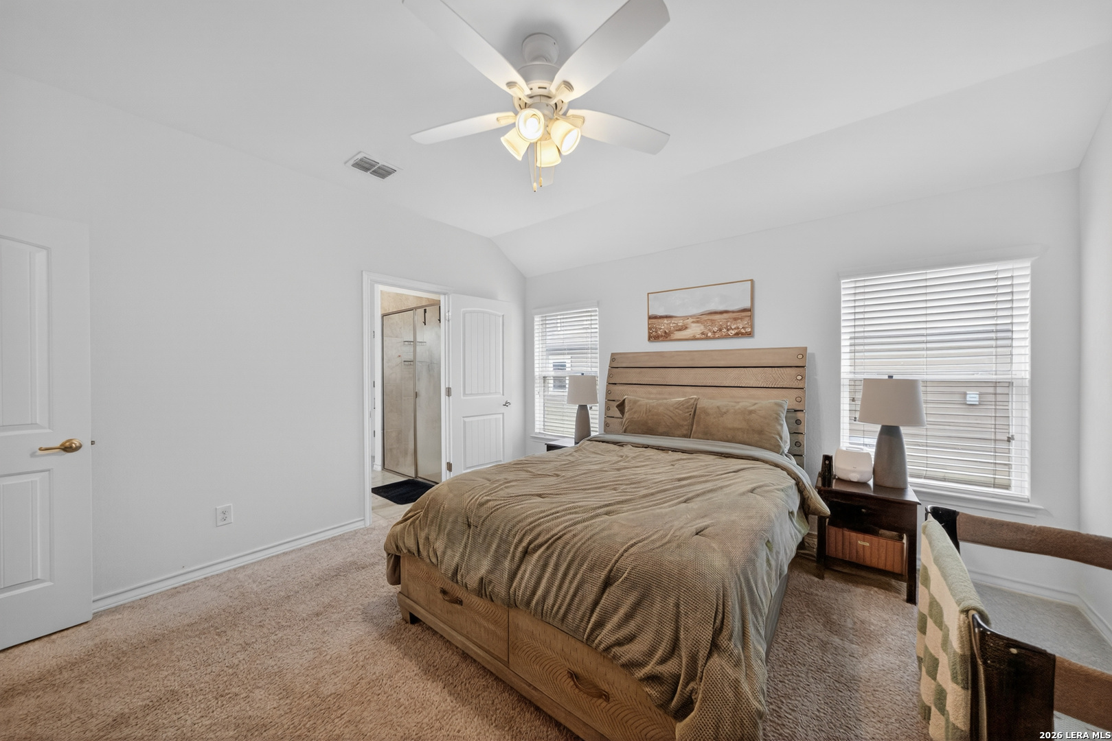 185 Lark Hill Road Floresville, TX 78114 - Photo 11 of 40