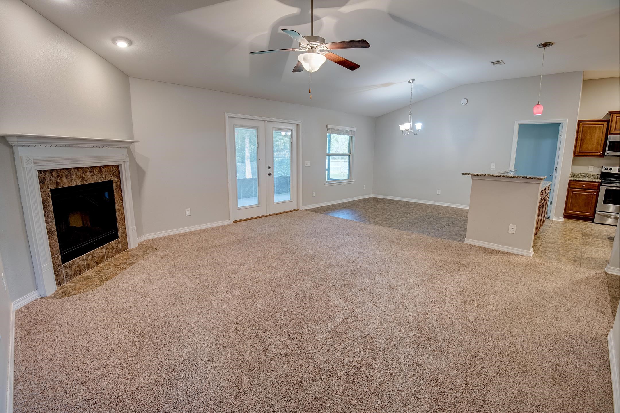 15345 Fremont Court Foley, AL 36535 - Photo 8 of 35 Living Room