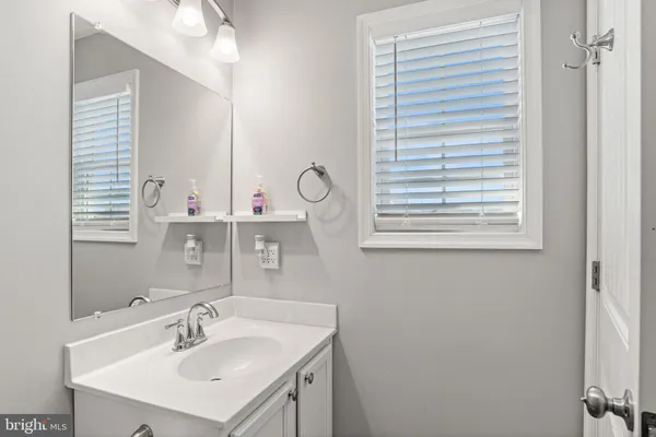 $290,000 | 144 Overlook Dr., Hanover, PA 17331