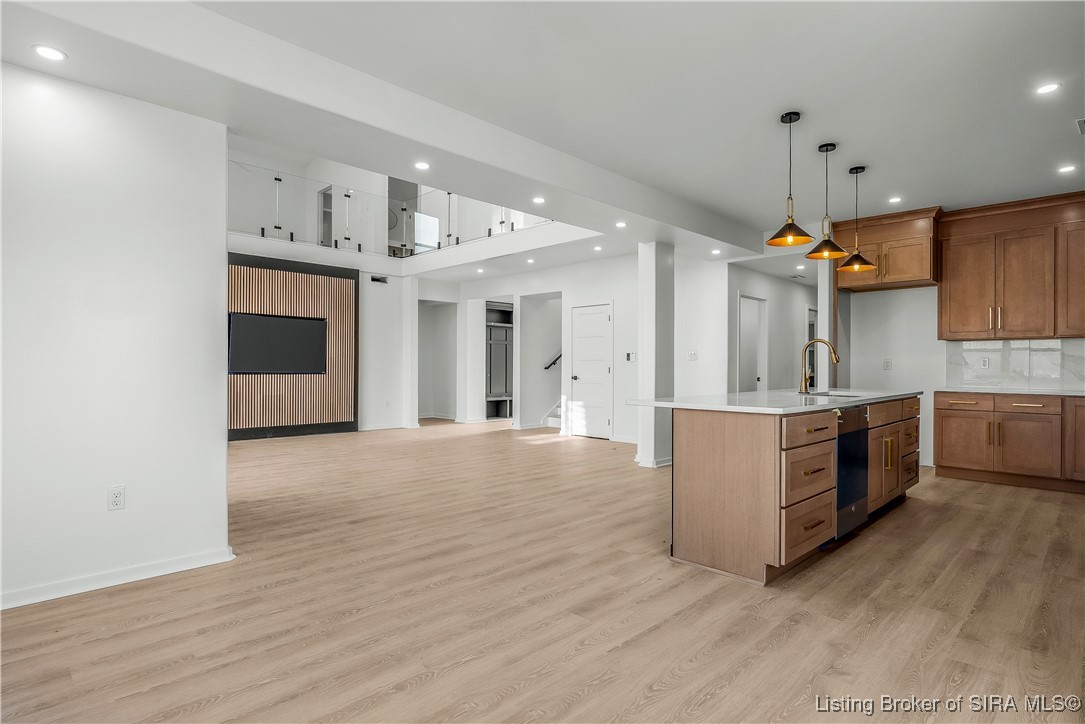 1020 Ridgeview Drive Jeffersonville, IN 47130 - Photo 18 of 82