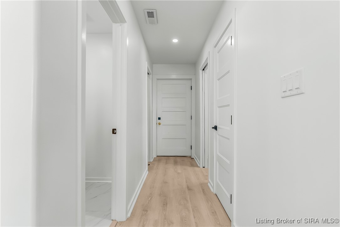 1020 Ridgeview Drive Jeffersonville, IN 47130 - Photo 19 of 82