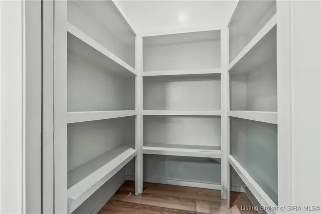 $834,933 | 1020 Ridgeview Drive, Jeffersonville, IN 47130