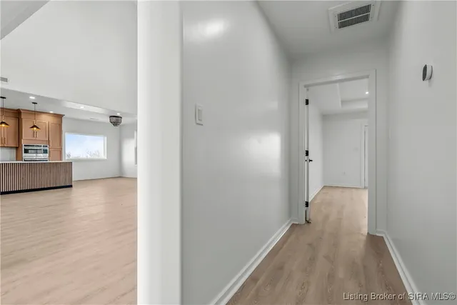 $834,933 | 1020 Ridgeview Drive, Jeffersonville, IN 47130