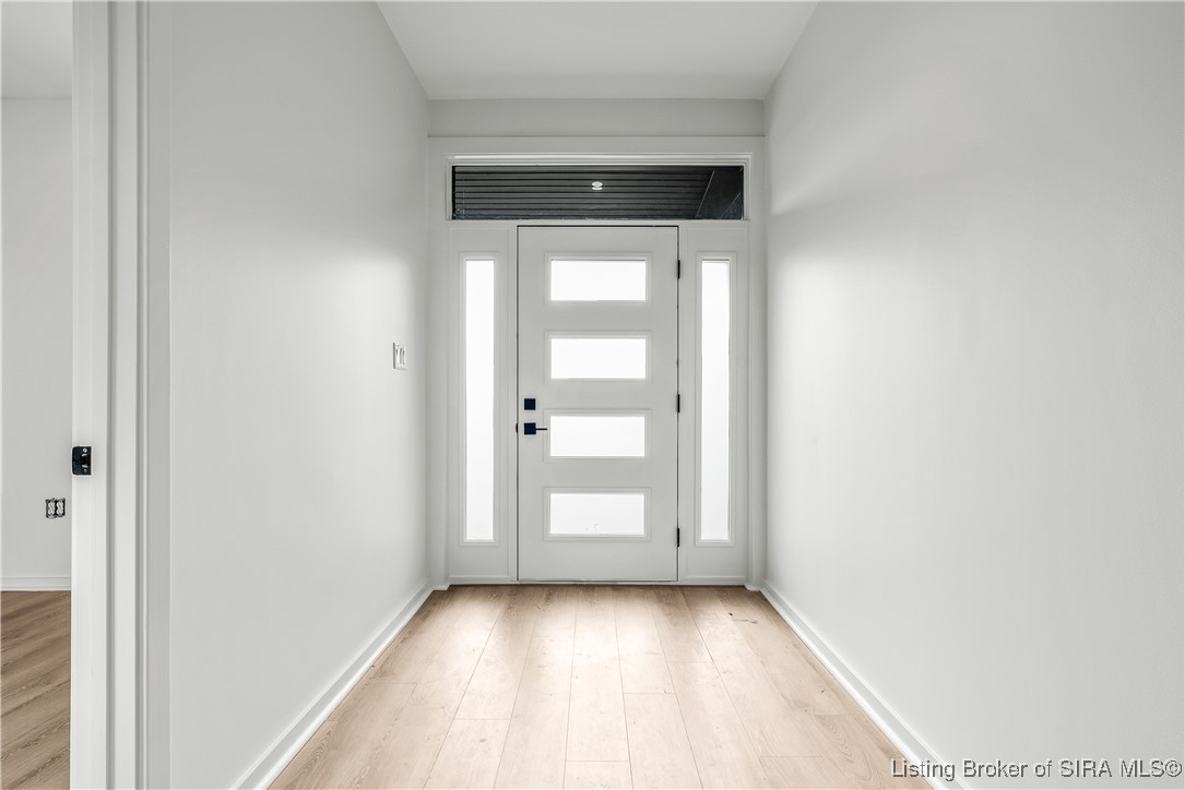 1020 Ridgeview Drive Jeffersonville, IN 47130 - Photo 3 of 82