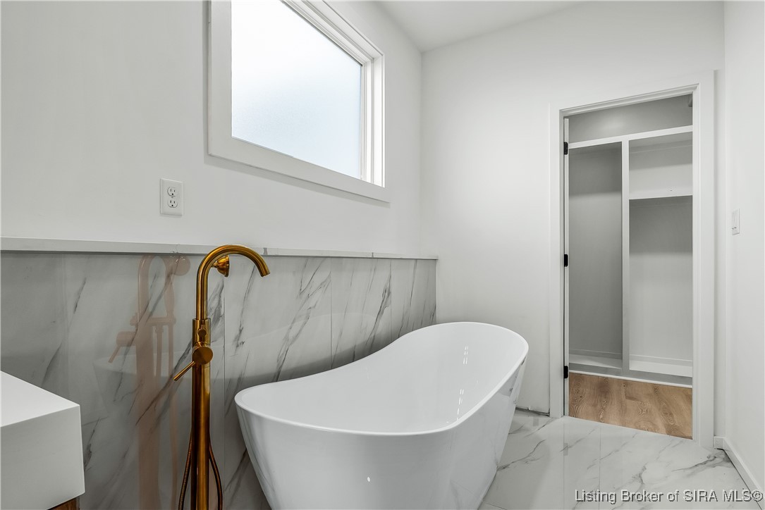 1020 Ridgeview Drive Jeffersonville, IN 47130 - Photo 33 of 82