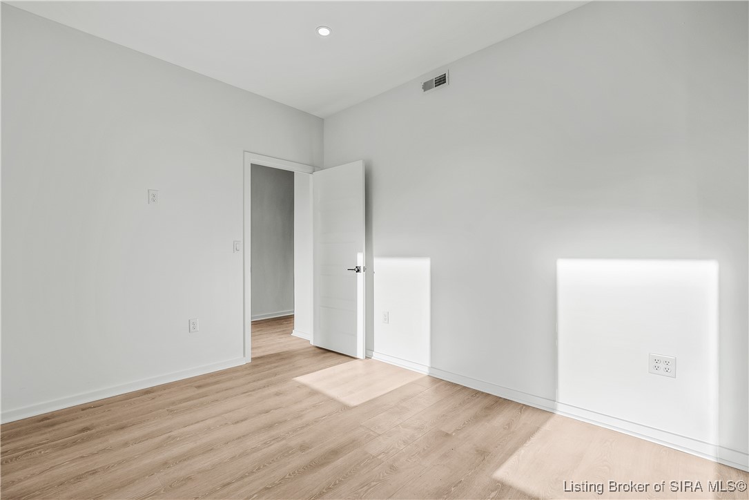 1020 Ridgeview Drive Jeffersonville, IN 47130 - Photo 43 of 82