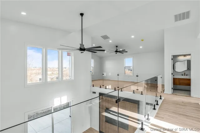 $834,933 | 1020 Ridgeview Drive, Jeffersonville, IN 47130