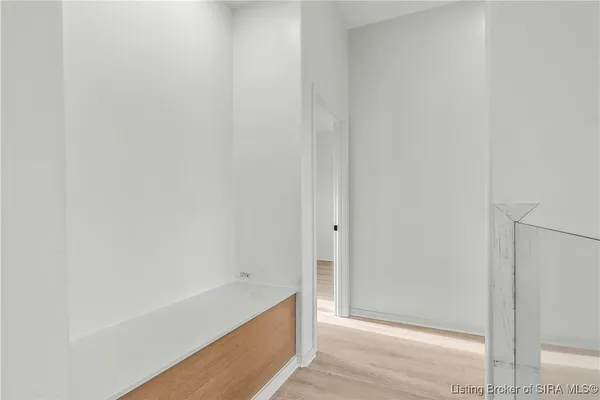 $799,900 | 1020 Ridgeview Drive, Jeffersonville, IN 47130