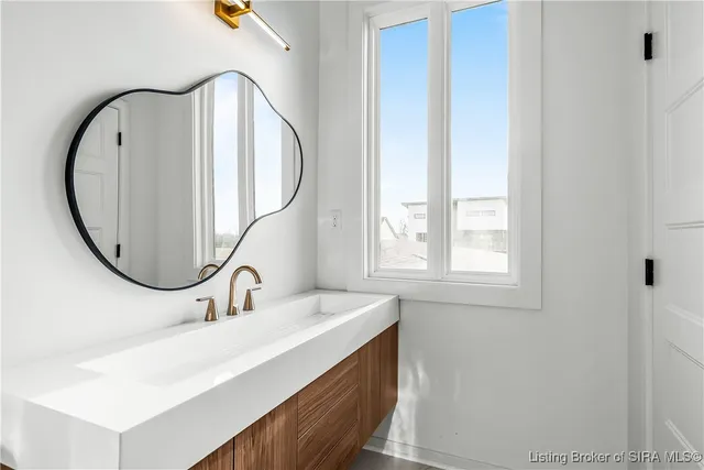 $834,933 | 1020 Ridgeview Drive, Jeffersonville, IN 47130