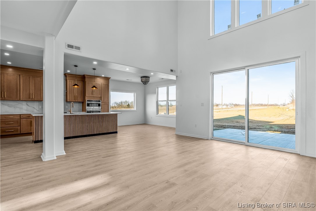 1020 Ridgeview Drive Jeffersonville, IN 47130 - Photo 6 of 82