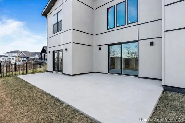 $799,900 | 1020 Ridgeview Drive, Jeffersonville, IN 47130