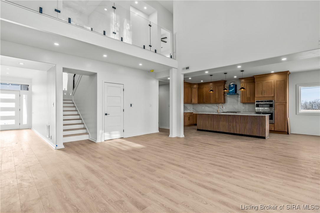 1020 Ridgeview Drive Jeffersonville, IN 47130 - Photo 9 of 82