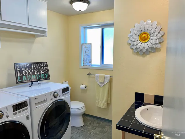 $439,000 | 2321 Rolling Hills Drive, Clarkston, WA 99403