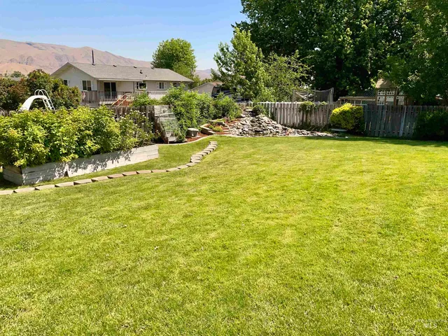 $439,000 | 2321 Rolling Hills Drive, Clarkston, WA 99403