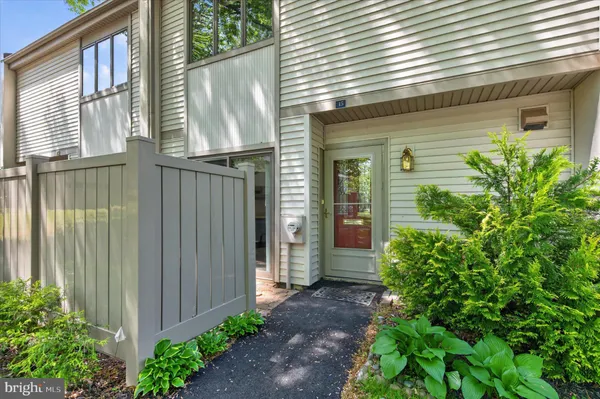 $329,900 | 15 Twin Brooks Drive, Willow Grove, PA 19090