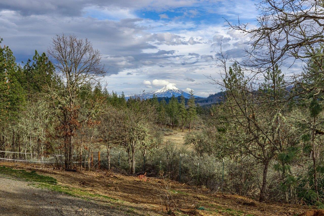 848 Crowfoot Road Eagle Point, OR 97524 - Photo 24 of 40 jj