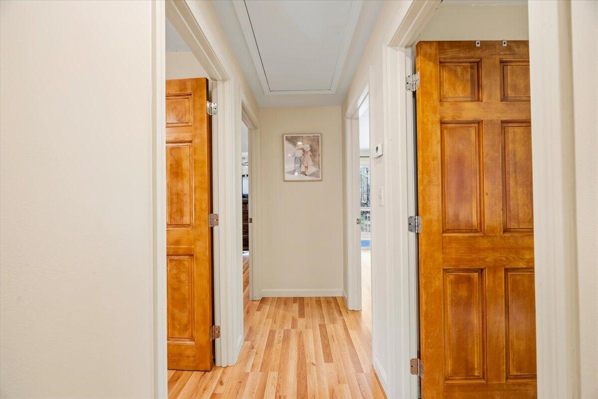483 New Dam Road Waterboro, ME 04061 - Photo 15 of 40 Hallway