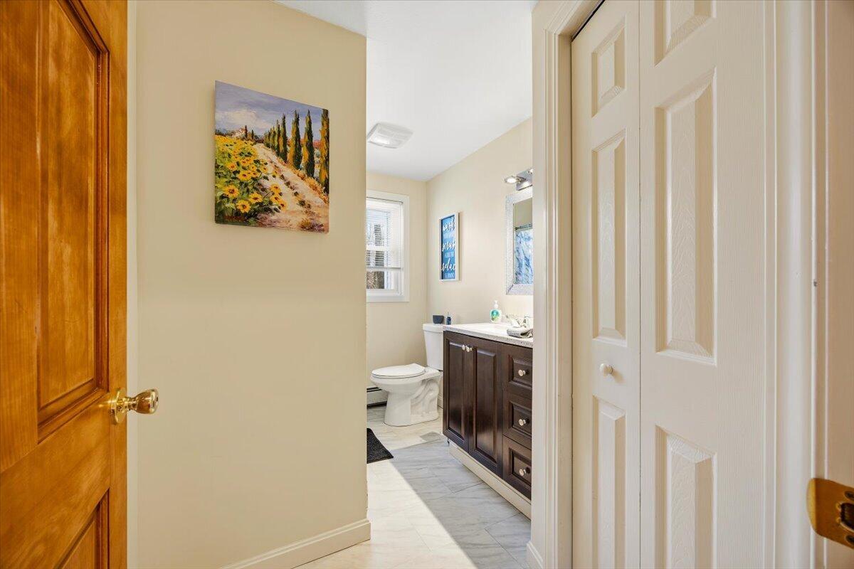 483 New Dam Road Waterboro, ME 04061 - Photo 18 of 40 Bathroom