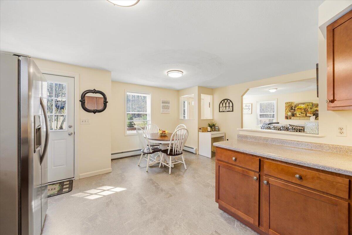 483 New Dam Road Waterboro, ME 04061 - Photo 8 of 40 Kitchen