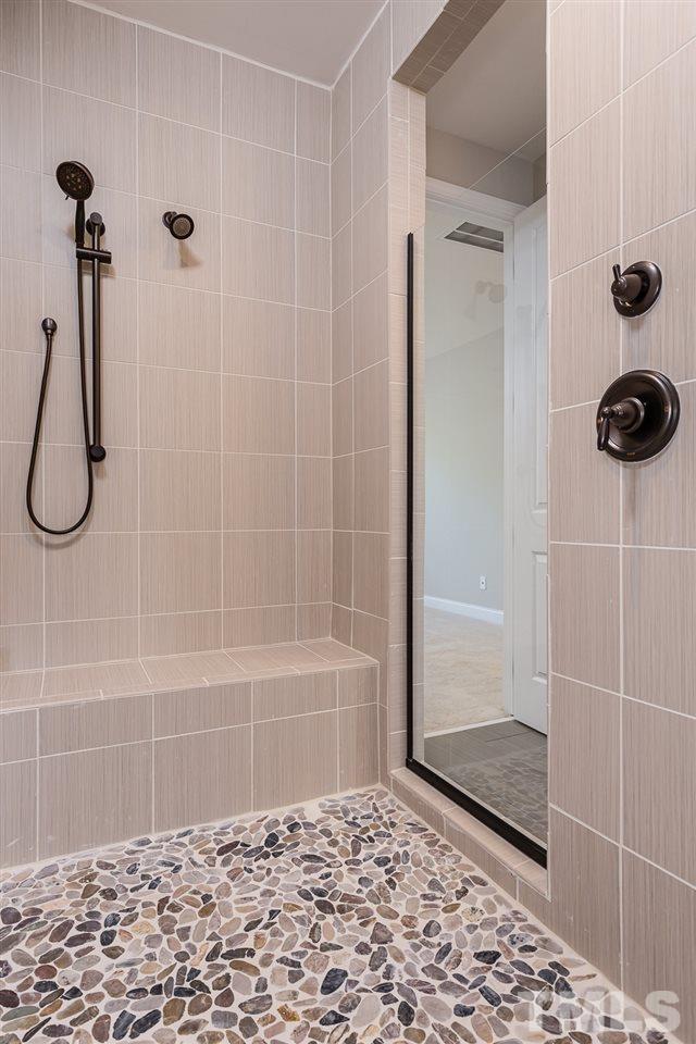 2518 Rambling Creek Road, Unit 27 Apex, NC 27523 - Photo 10 of 30 Gallery Image 10