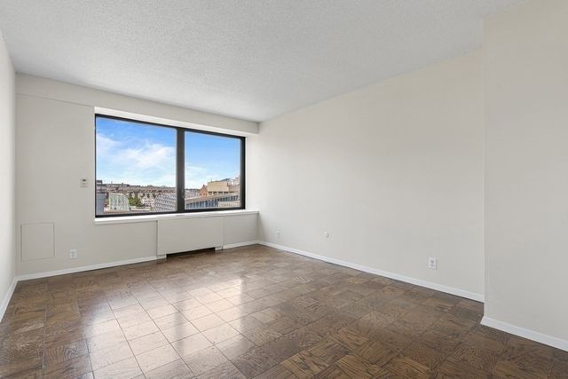 $575,000 | 85 East India Row, Unit 4H, Boston, MA 02110