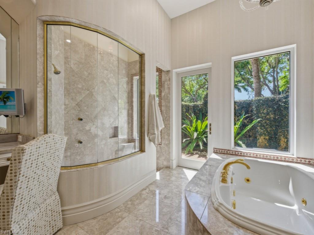 16029 Trebbio Way Naples, FL 34110 - Photo 15 of 50