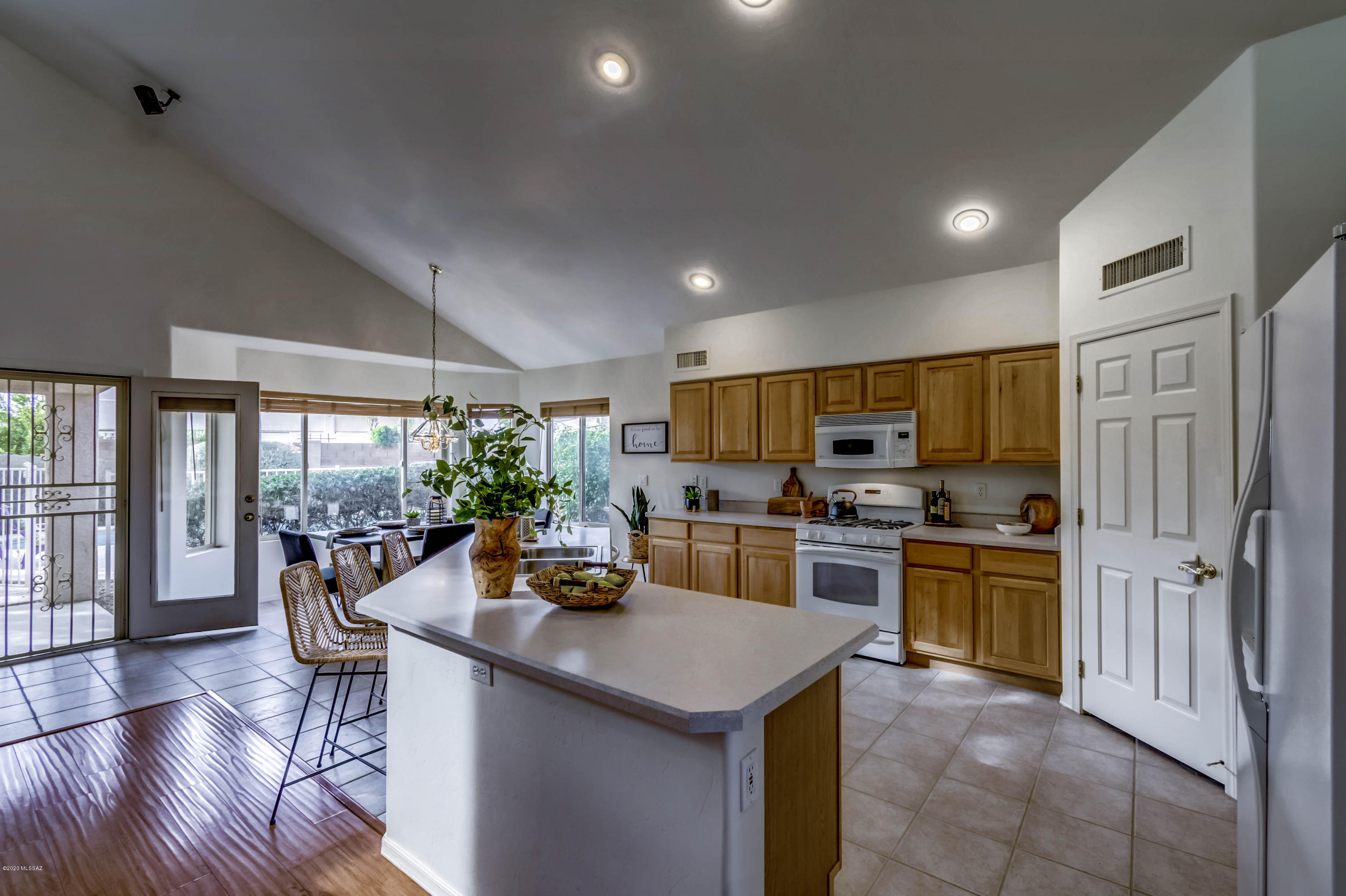 12411 North Mt Bigelow Road Oro Valley, AZ 85755 - Photo 14 of 49