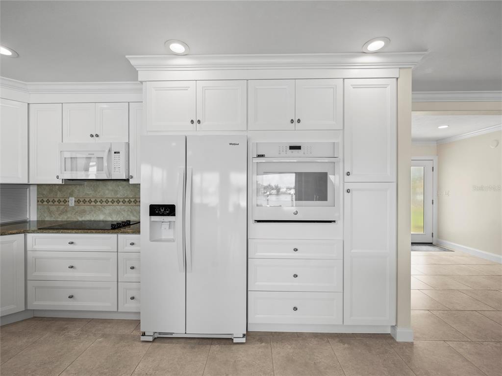 16129 4th Street East Redington Beach, FL 33708 - Photo 30 of 43 Gallery Image 30