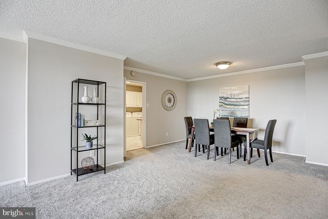 $401,000 | 1800 Old Meadow Road, Unit 803, McLean, VA 22102